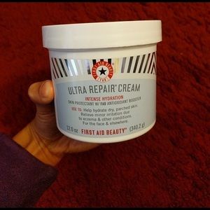 First Aid Beauty Ultra Repair Cream